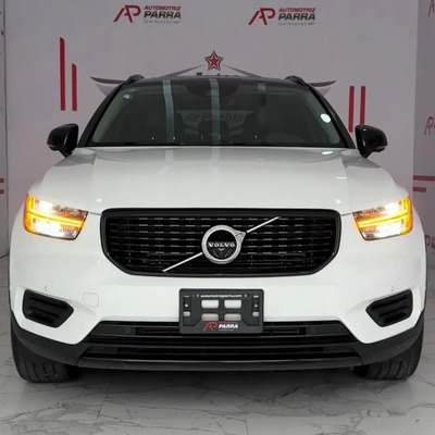 Volvo XC40 1.5 Phev Recharge T5 R-Design Expression Awd | MercadoLibre