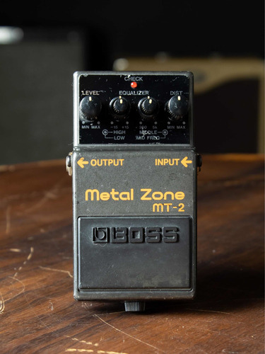 Pedal Boss Metal Zone Mt-2