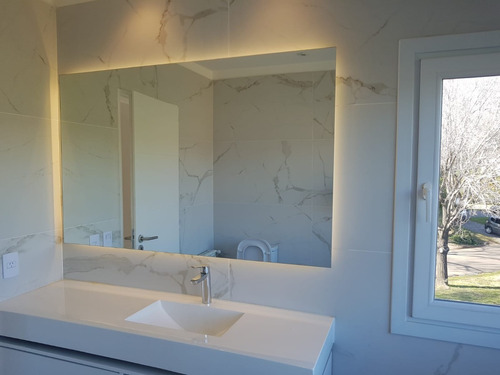 Espejo De Baño Con Luz Led 120x70.