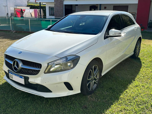 Mercedes Benz A200 At Urban B.efficiency 156cv