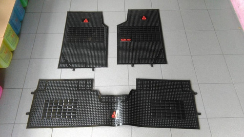 Cubre Alfombras Vapren Mitsubishi L200 Triton 3piezas