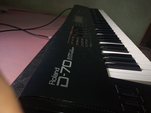 Teclado Roland D70 Conservadissimo