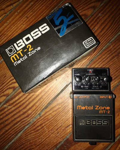 Super! Pedal Boss Mt-2 Metal Zone Permuto