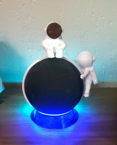 Base Soporte Para Alexa Echo Dot 4 Y 5 Astronautas