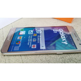 Samsung Galaxy J7 Dorado $2999 Dual Sim.
