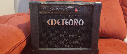 Amplificador Meteoro Space Junior 35gs 25w Para Guitarra