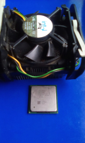 Pentium 4 2,4ghz - S478 + Cooler 0riginal
