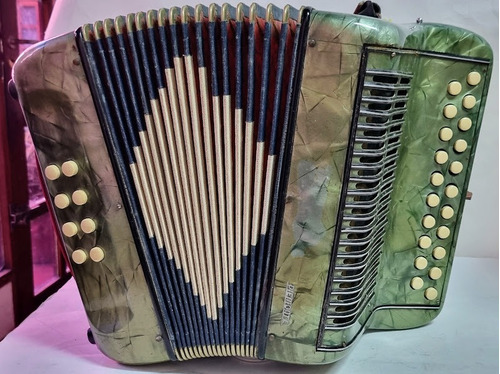 Acordeon Piemonte 8 Bajos 21 Teclas Italiano