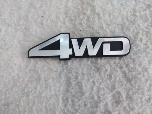 Emblema Insignia 4wd Toyota Autana Burbuja Land Cruiser Foto 5