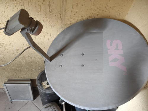 Antena Banda Ku 60cm Com Lnbf- Usada