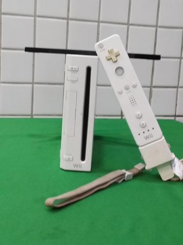Nintendo Wii Dual Compatível Wii E Game Cube Ler Descrição
