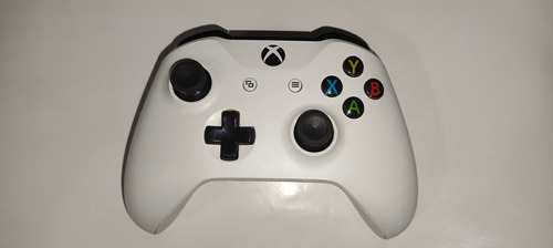 Control Joystick Inalámbrico Microsoft Xbox One Y Seri White