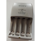 Cargador De Pilas Aaa / Aa   Marca Sony