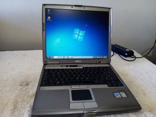 Notebook  Dell Latitude D610 Pentium M 2gb 60hd Com Defeito