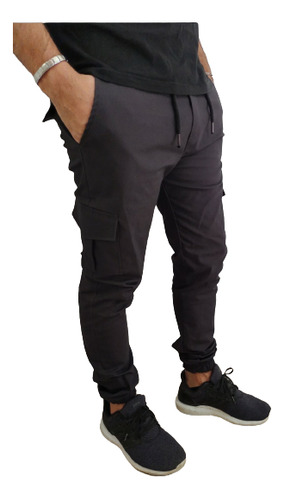 Jogger De Bengalina Con Cargo Hombre 