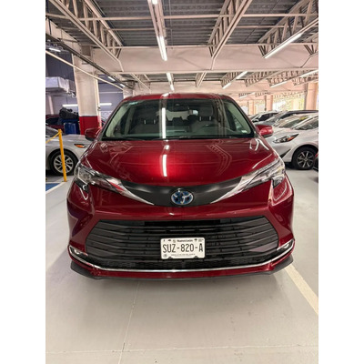 Toyota Sienna 2022
