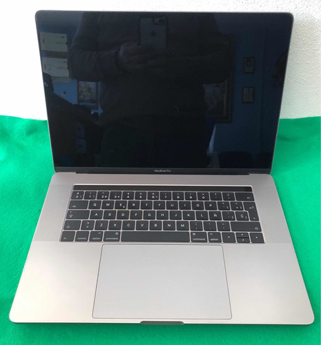 Macbook Pro 2017 A1707 Retina Intel I7 16ram No Funciona 