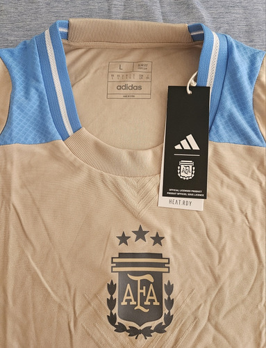 Camiseta Entrenamiento adidas Tiro 24 Pro Argentina. Talle L