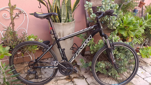 Bicicleta Zenith Riva R26 + Accesorios