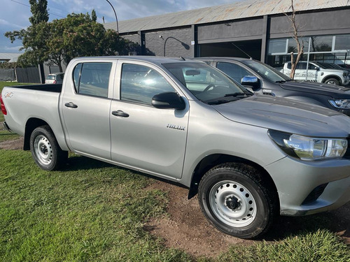 Toyota Hilux 2016 2.4 Cd Dx 150cv 4x4