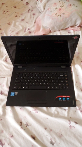 Laptop Lenovo 100s 