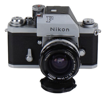 Câmera Nikon Analógica
