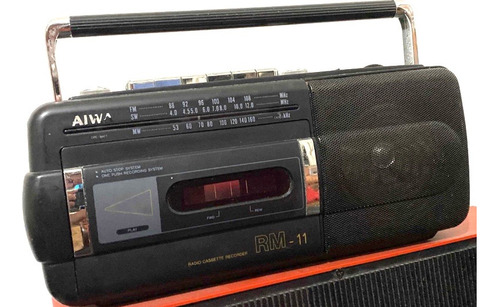 Rádio Aiwa Rm-11h Cassette Recorder  Tape Sucata Ligando