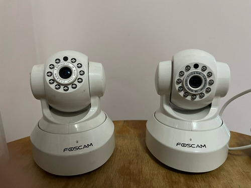 Cámara De Seguridad De Monitoreo Ip Foscam Fi9816p Hd