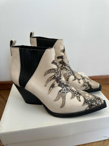 Botas Texanas Paruolo Off White Phyton Talle 38