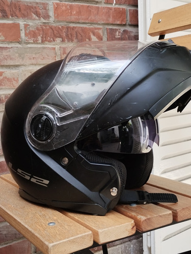 Casco Ls2 Strobe Rebatible. Talle M.