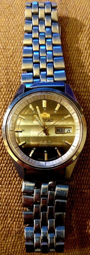 Reloj Orient Automático 21 Jewels Doble Calendario Facetado