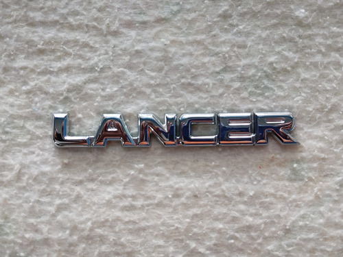 Emblema Letras Mitsubishi Lancer Glx 2.0 1.8 1.6 Foto 2