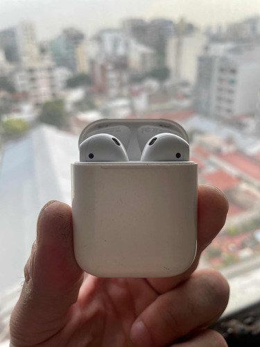 AirPods 2da Gen Originales Impecables!!