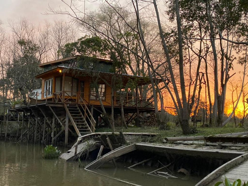 Casa En  Venta Islas Delta Tigre 