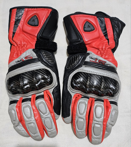 Guantes Revit