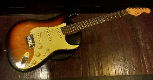 Fender Stratocaster American Deluxe 98