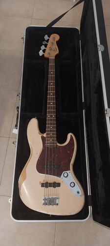 Bajo Electrico Fender Jazz Bass Flea Signature