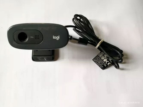 1 Câmera Webcam Logitech C270 Hd Com 3 Mp Widescreen 720p 