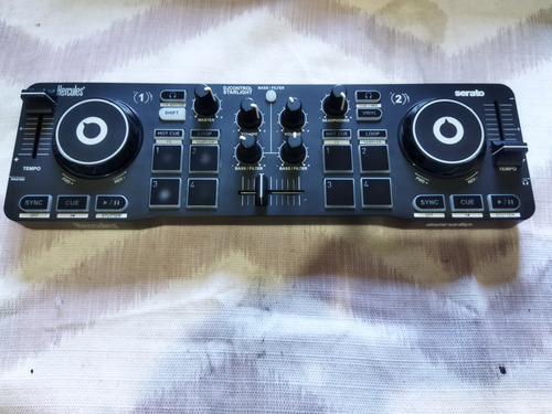 Controlador Dj Hercules Starlight, 2 Decks, Usb, Serato Dj L