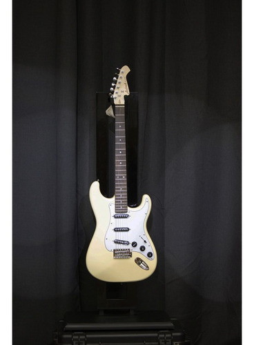 Guitarra Eléctrica Aria Pro Ii Modelo Stratocaster Vw