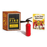 Libro Desktop Fire Extinguisher - Sarah Royal