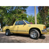 Nissan Nissan Pick Up Xe 4 Cil Americana