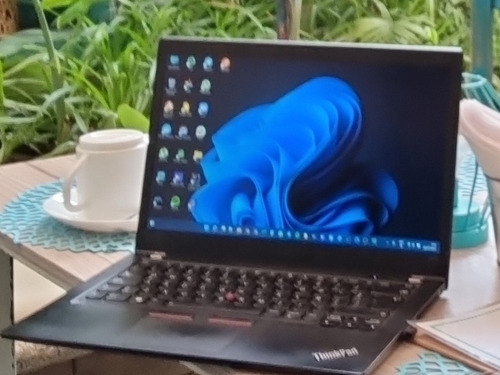 Notebook Lenovo T480s + Touchscreen+ Huella
