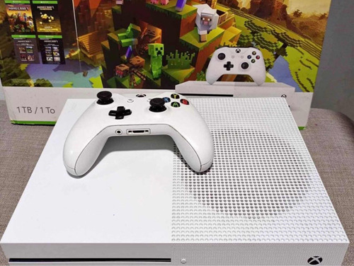 Xbox One S Con Dos Controles