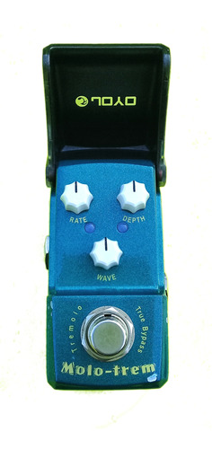 Pedal De Tremolo Joyo Molo Trem Jf-325 Para Guitarra Y Bajo