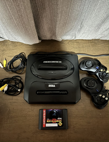 Mega Drive 3 Muito Bonito + Mortal Kombat 2 Original + Entrada Sega Cd + 2 Controles