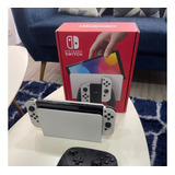 Nintendo Switch Oled + Sd 128gb + Pro Controller