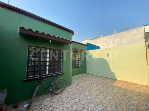 Casa De Un Nivel En Venta, Fracc. América, Ixtacomitán, Villahermosa Tabasco