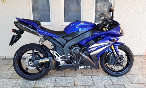 YAMAHA YZF R1