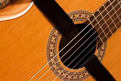 Correa Para Guitarra Criolla Doble Enganche En Boca